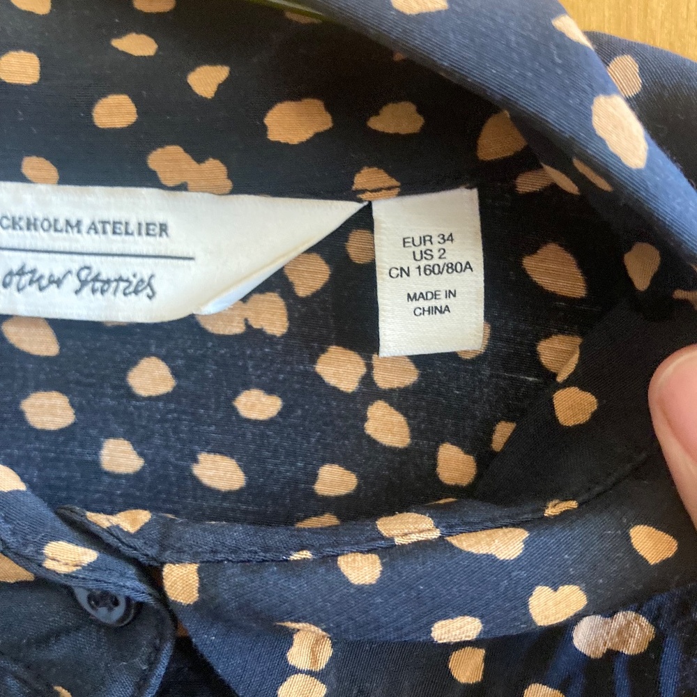 & Other Stories Animal Print (?) Blouse - Picture 3 of 10